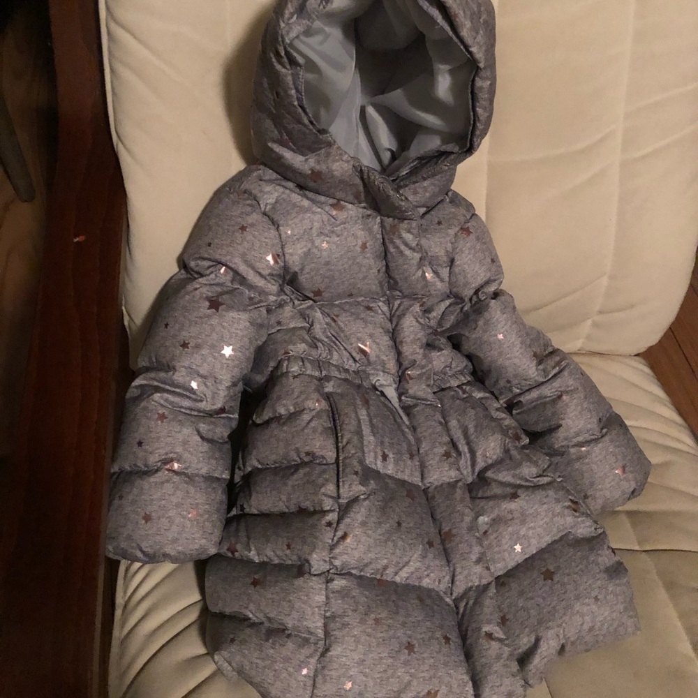 Gap 3t gray puffer coat - fur removable